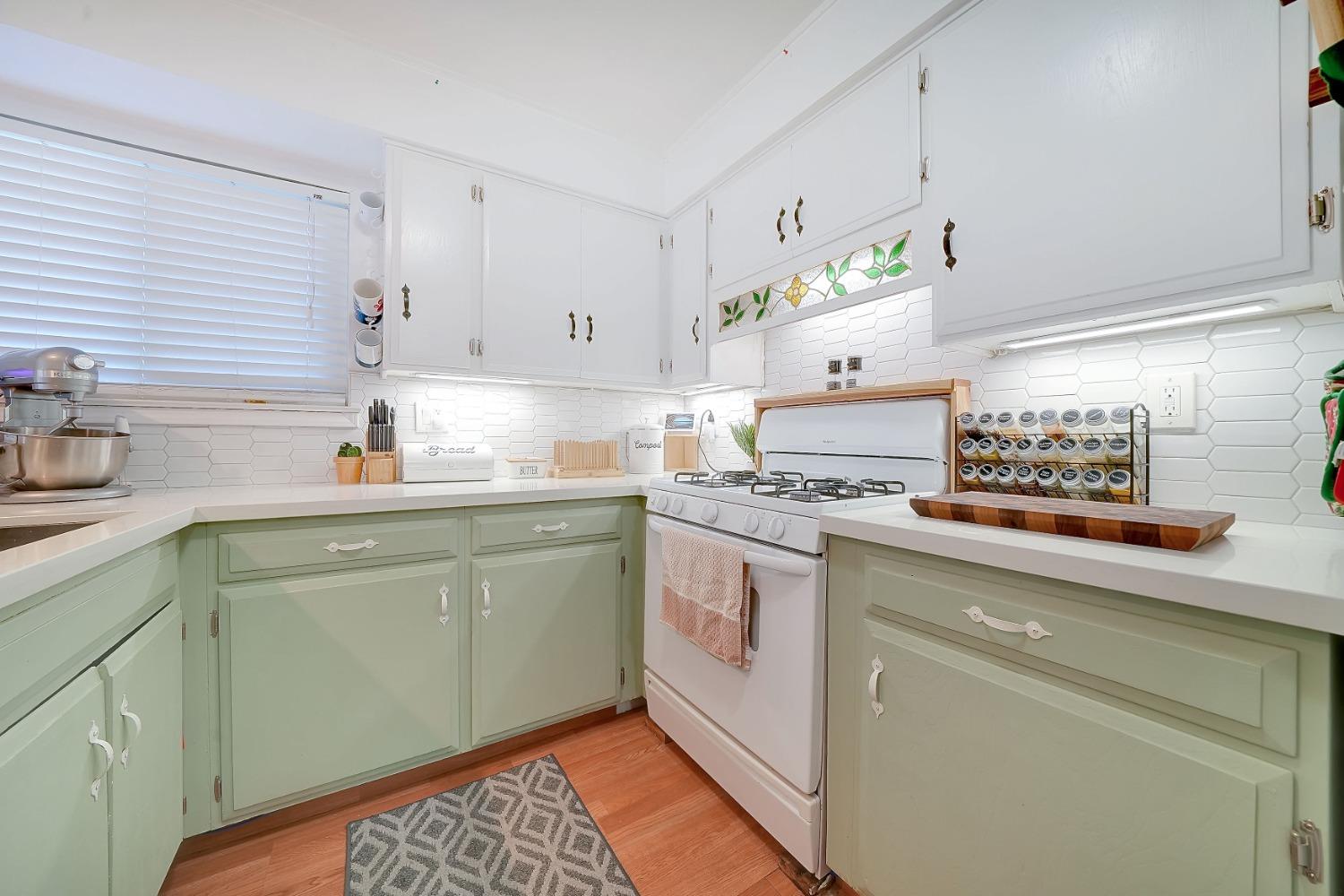 7988 Grandstaff Drive