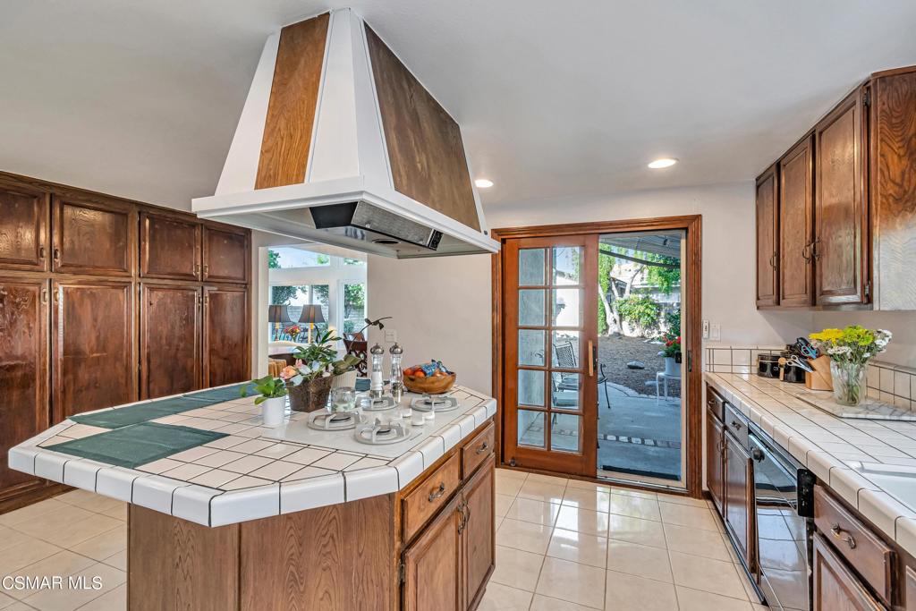 921 Ranch House Road