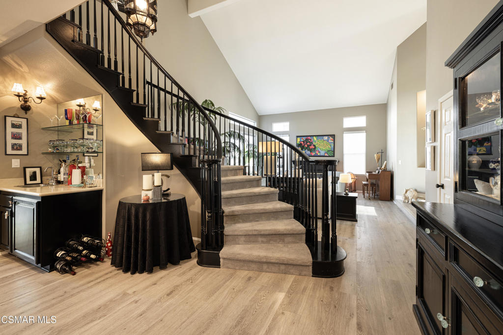 4342 Cedardale Road