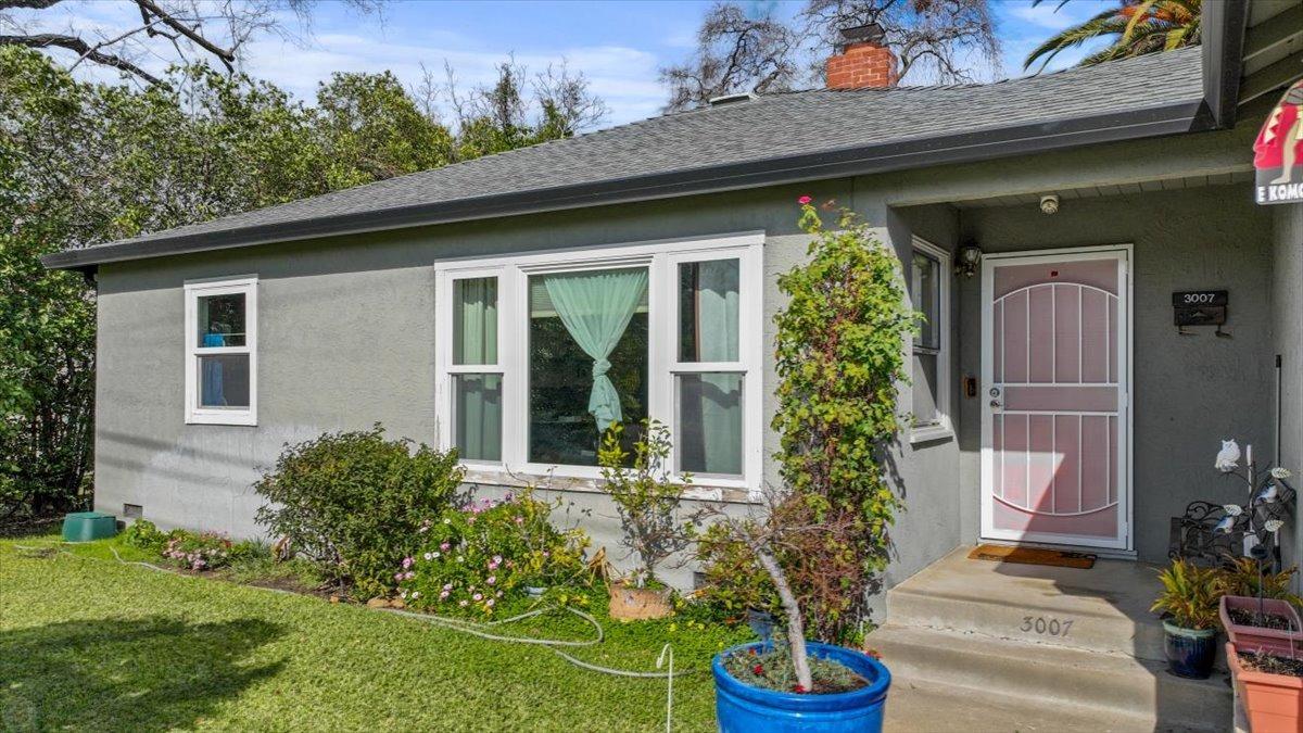 3007 The Alameda