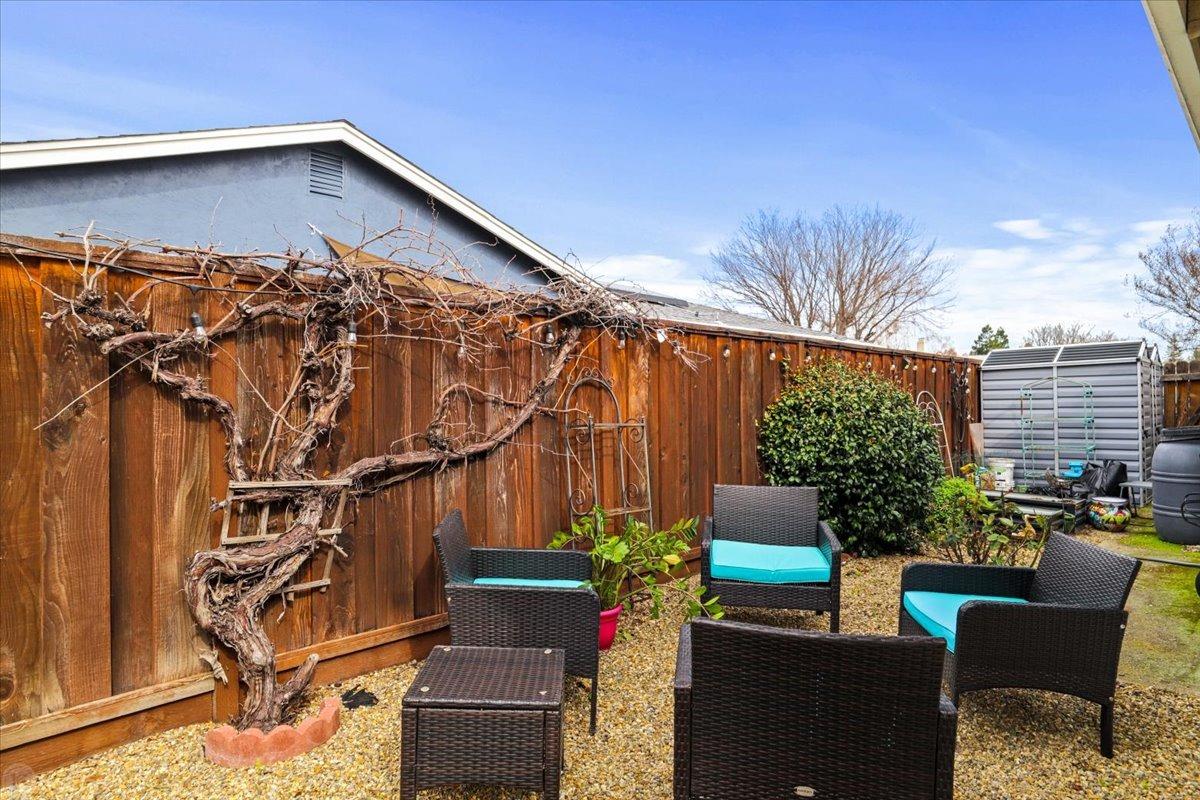846 Curlew Road