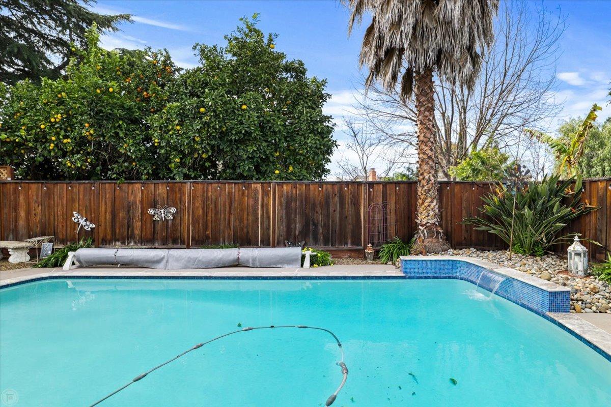 846 Curlew Road