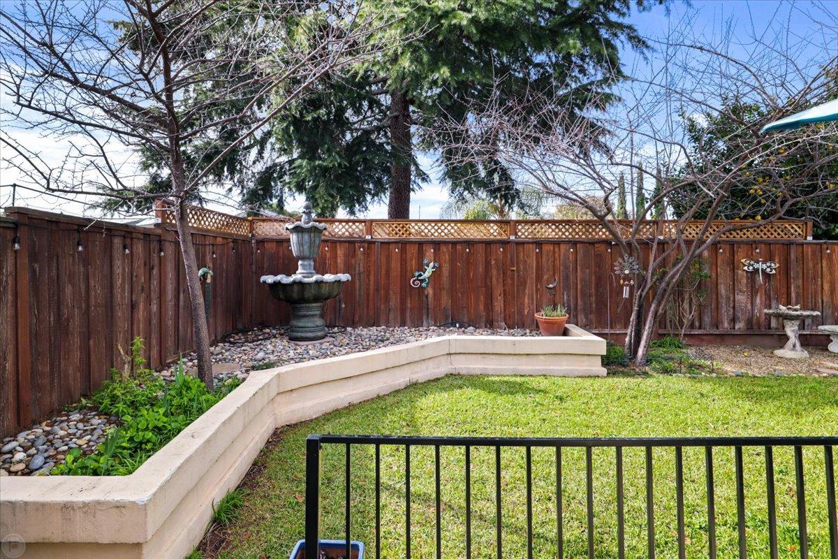 846 Curlew Road