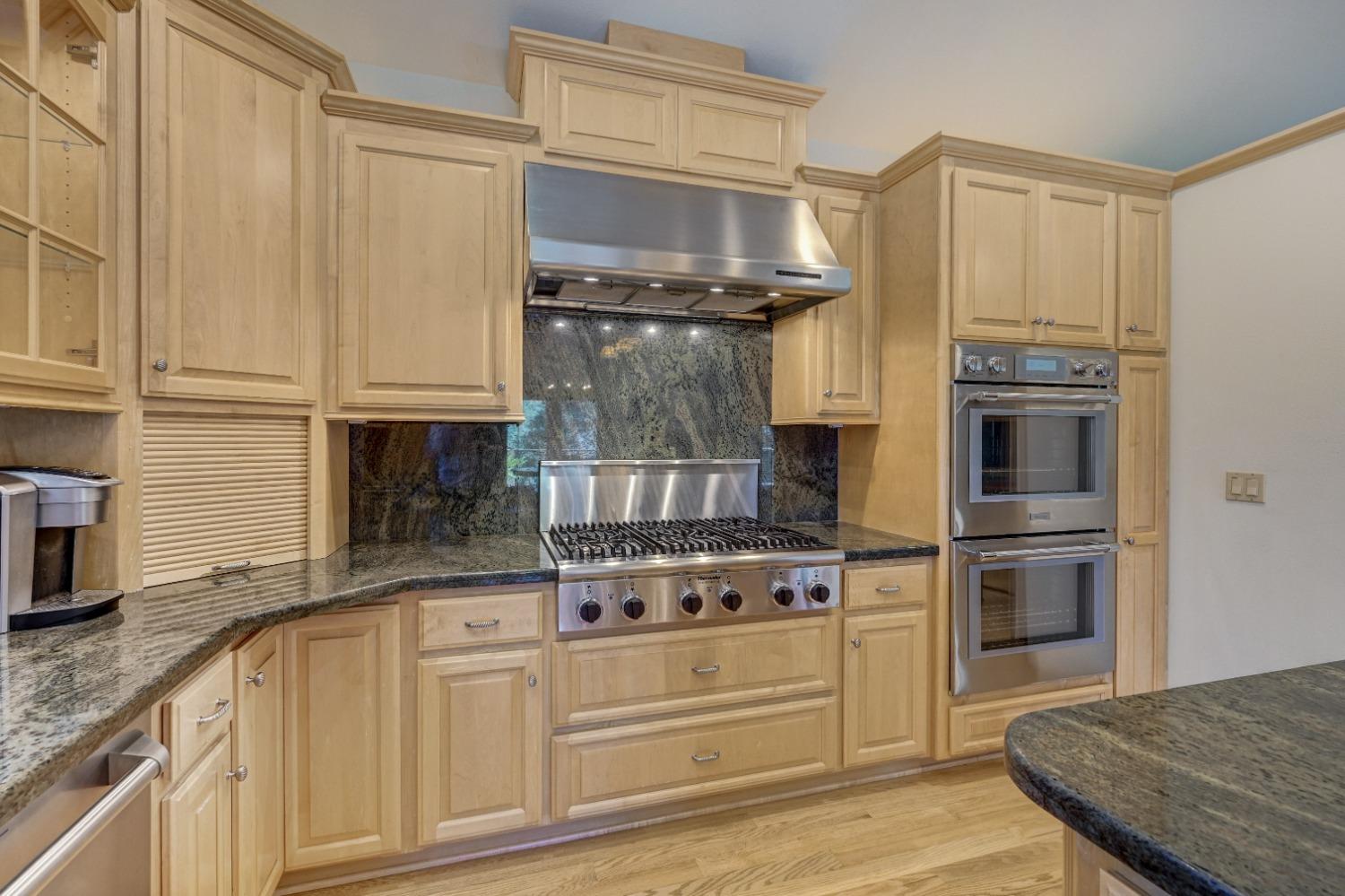 540 Raggio Court
