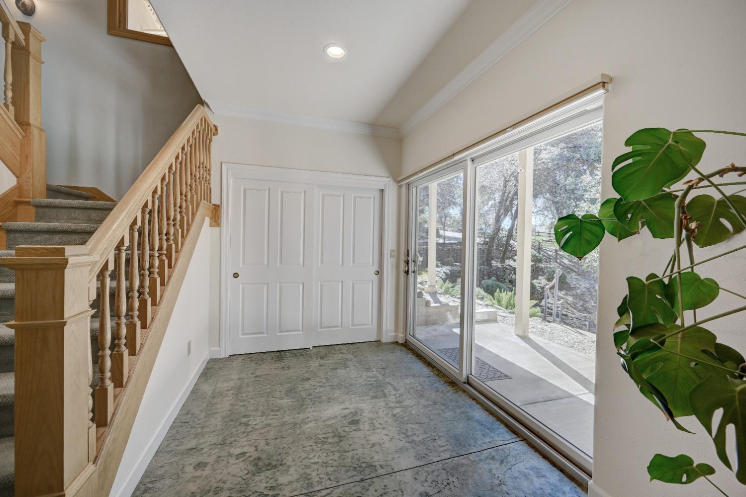 540 Raggio Court