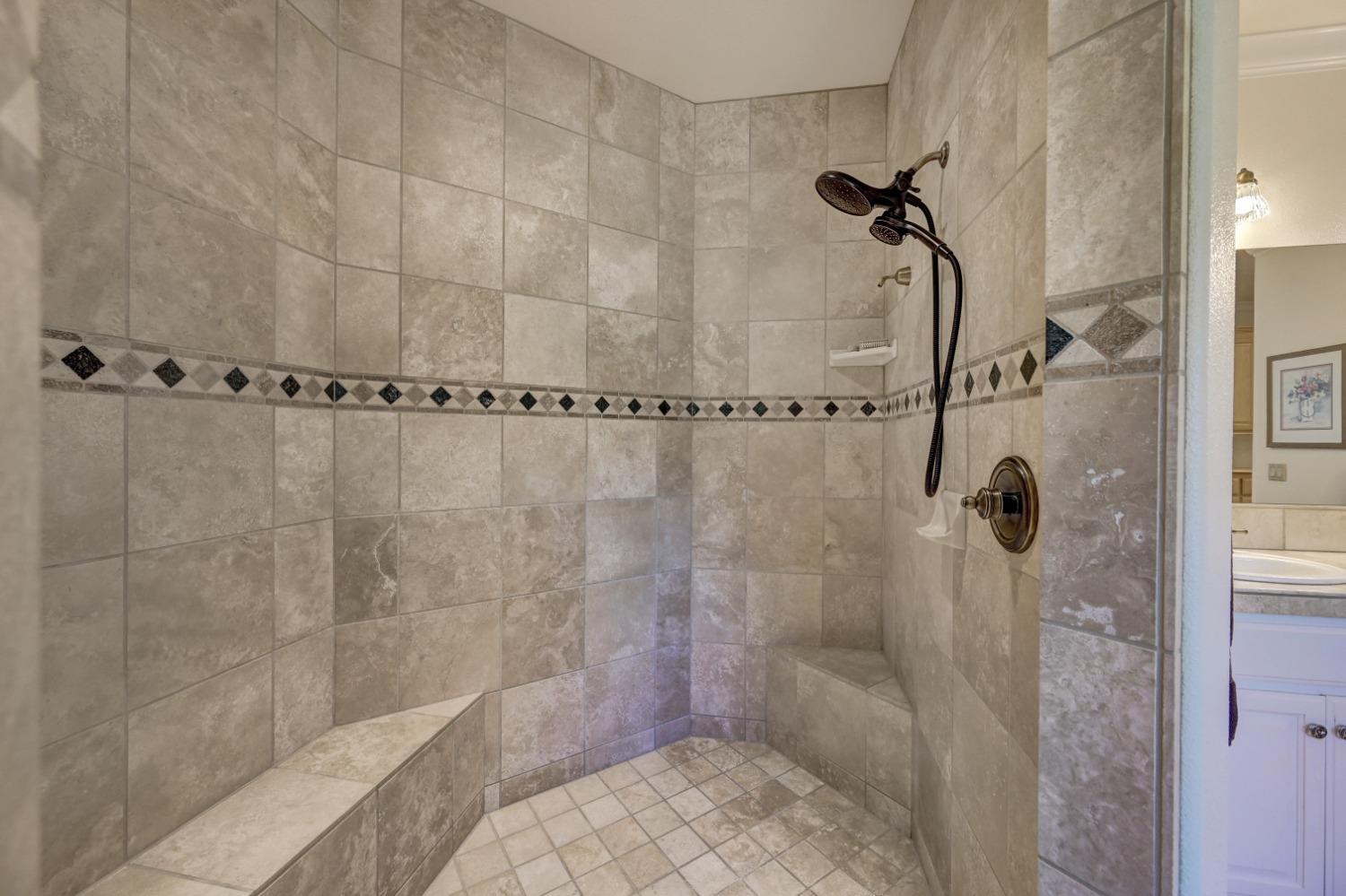 540 Raggio Court