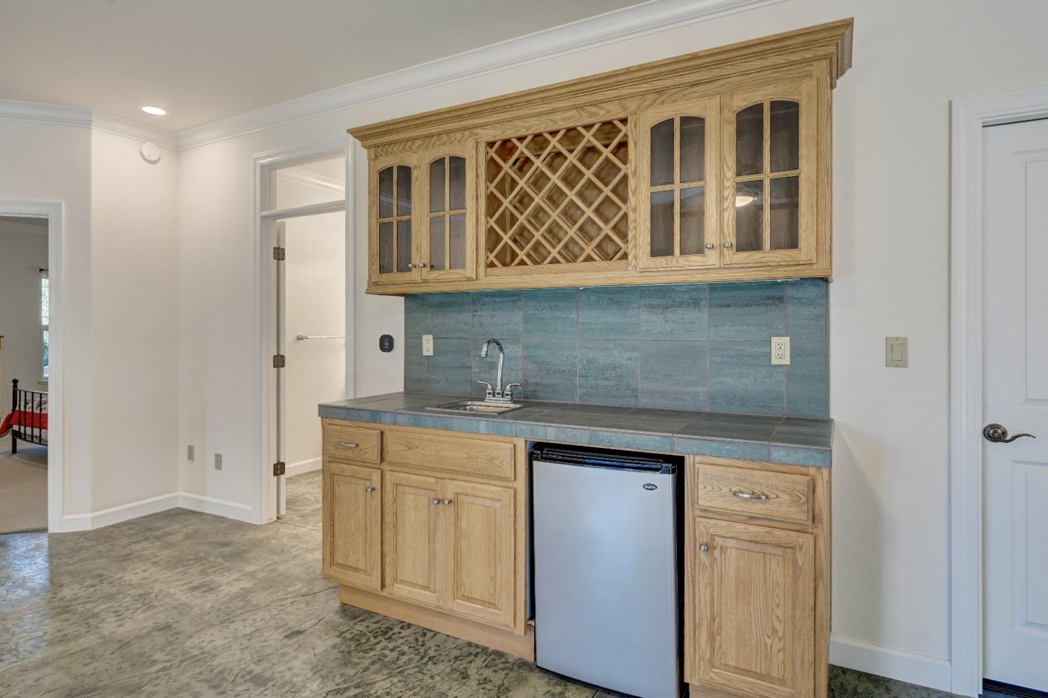 540 Raggio Court