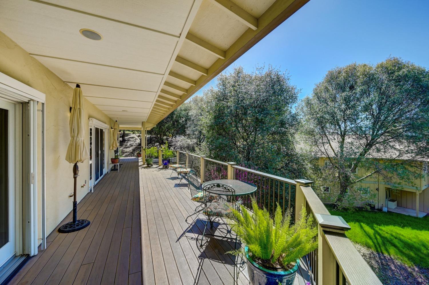 540 Raggio Court