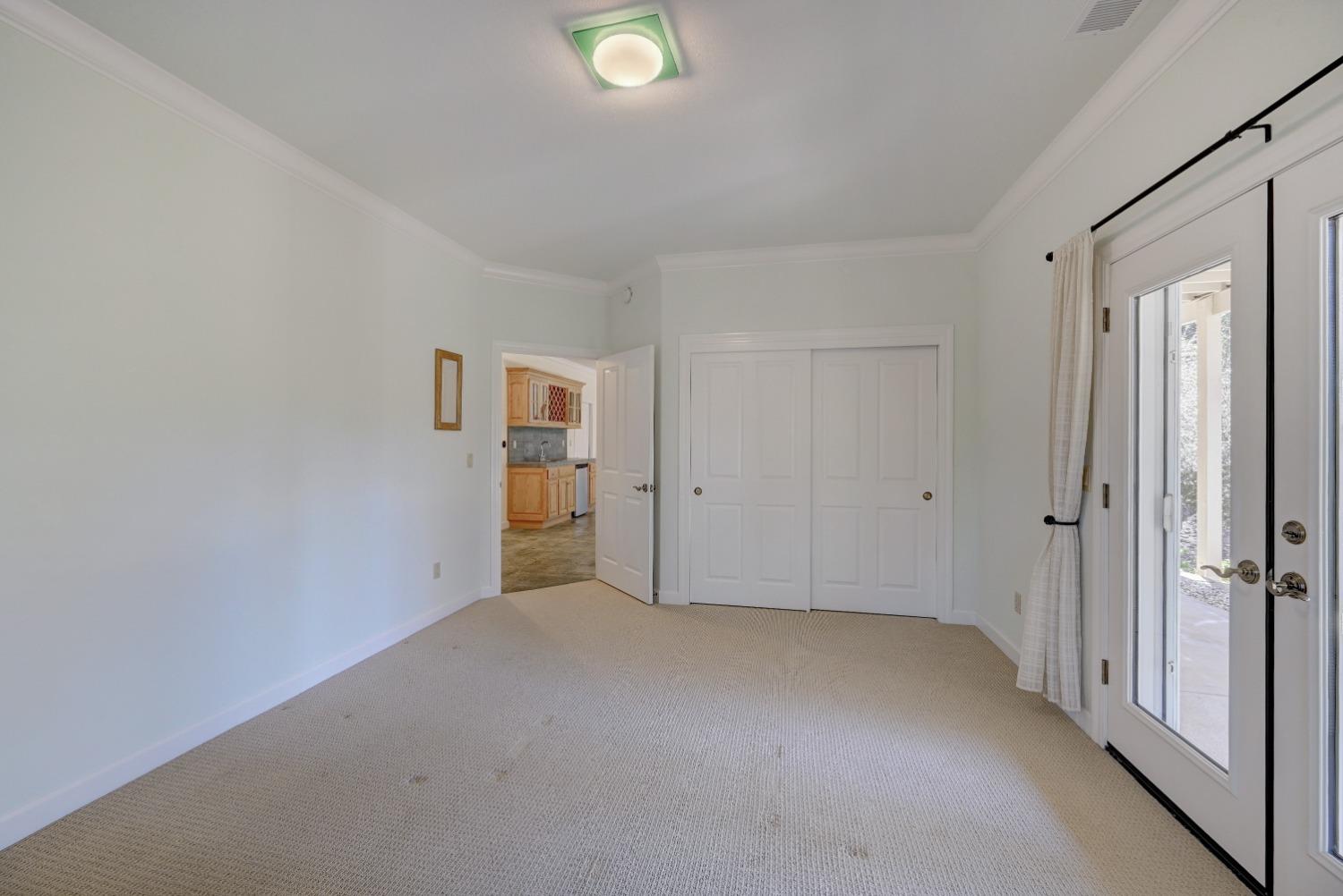 540 Raggio Court