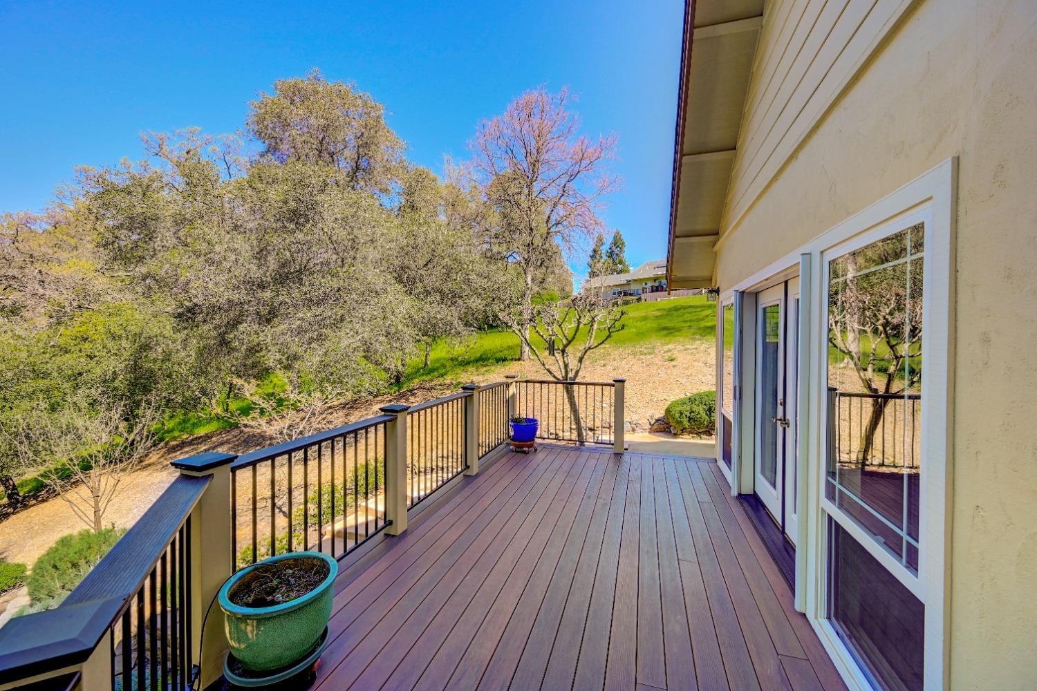 540 Raggio Court