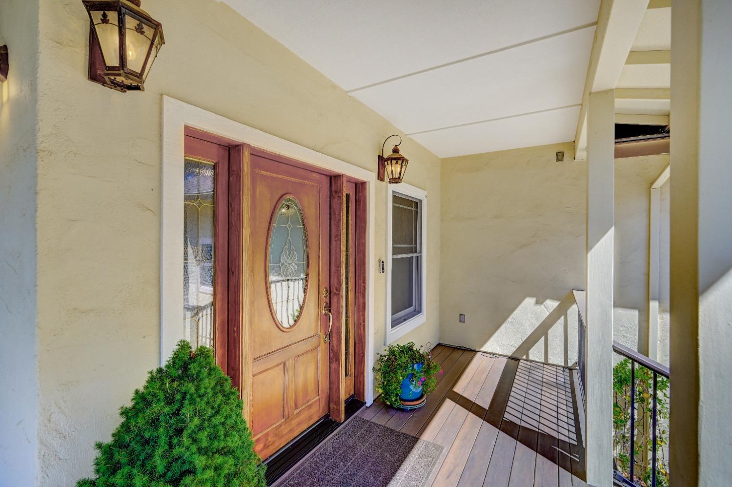 540 Raggio Court