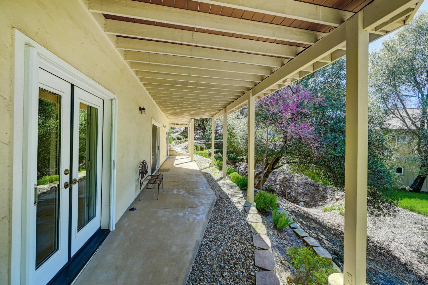 540 Raggio Court