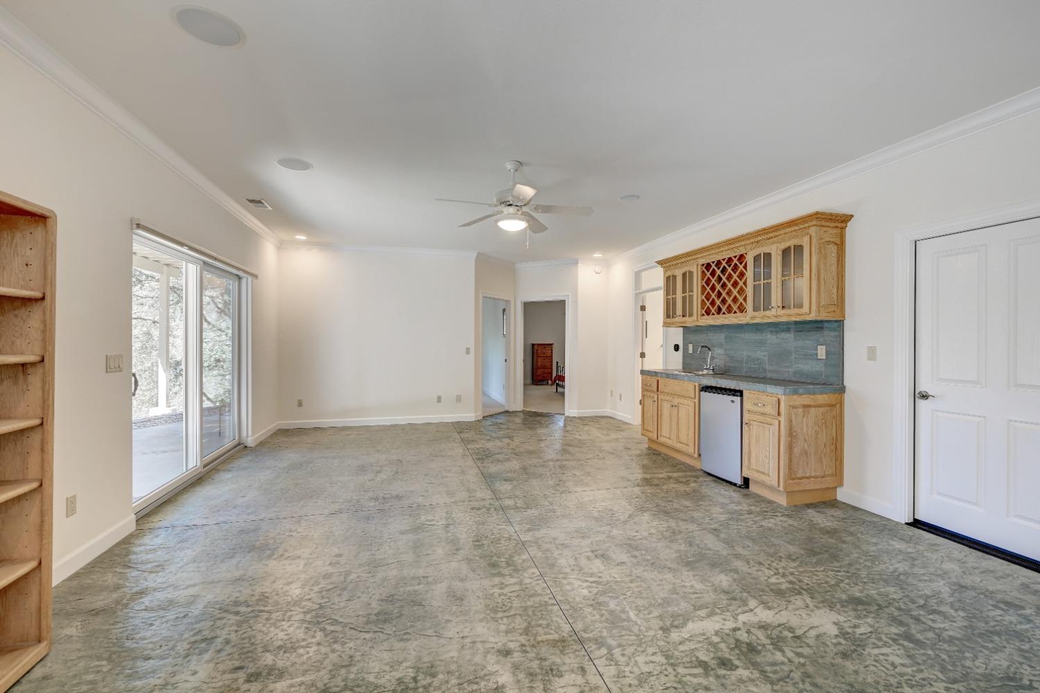 540 Raggio Court