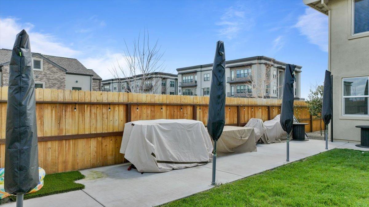 2601 Carnation Way