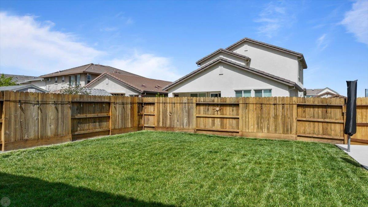 2601 Carnation Way
