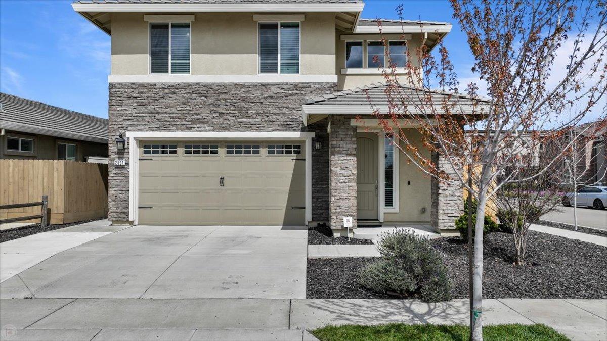 2601 Carnation Way