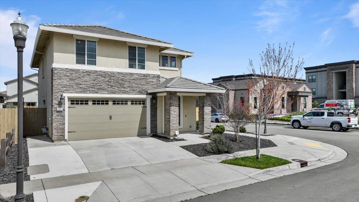 2601 Carnation Way