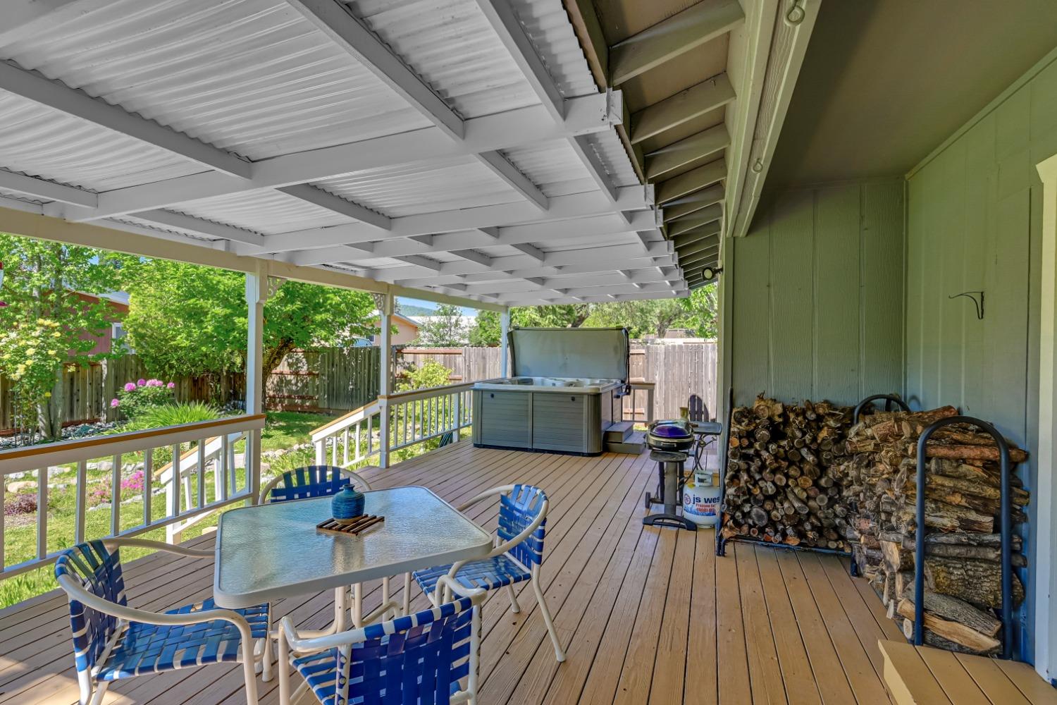 1212 Calaveritas Road