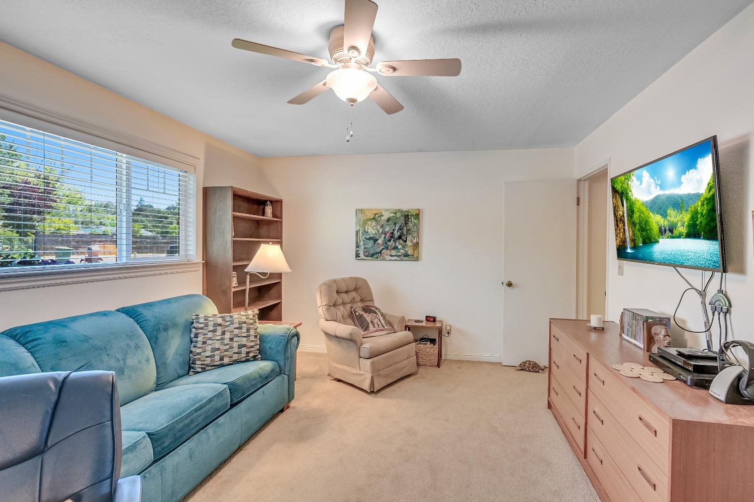 1212 Calaveritas Road