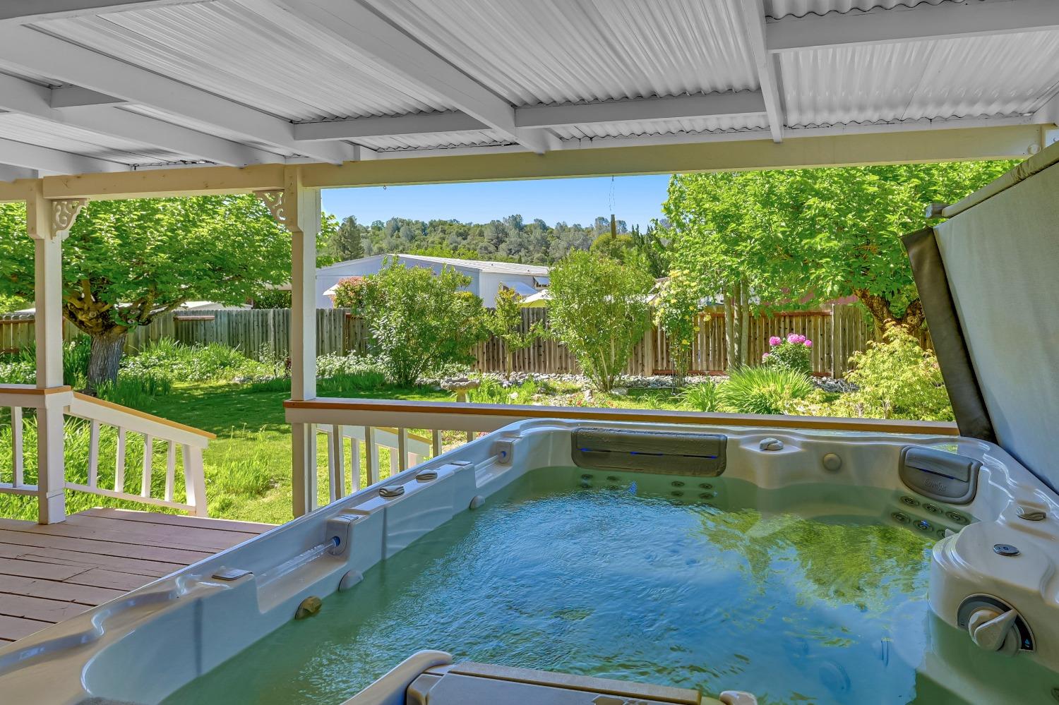 1212 Calaveritas Road
