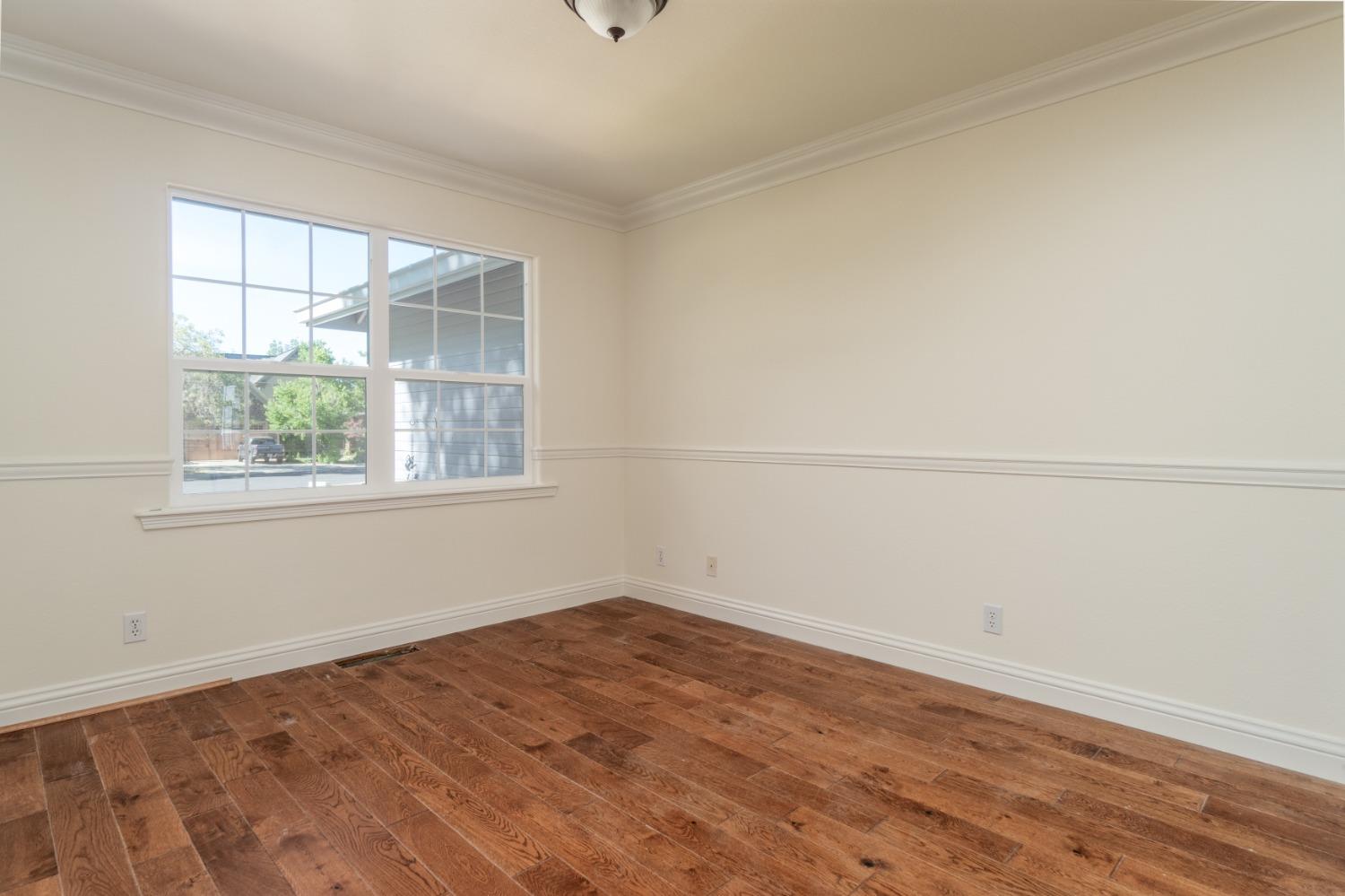 535 Sunny Oak Court