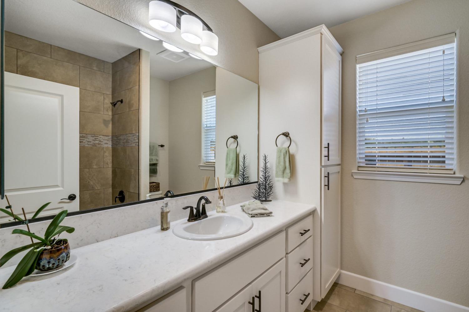 98 Creekside Court
