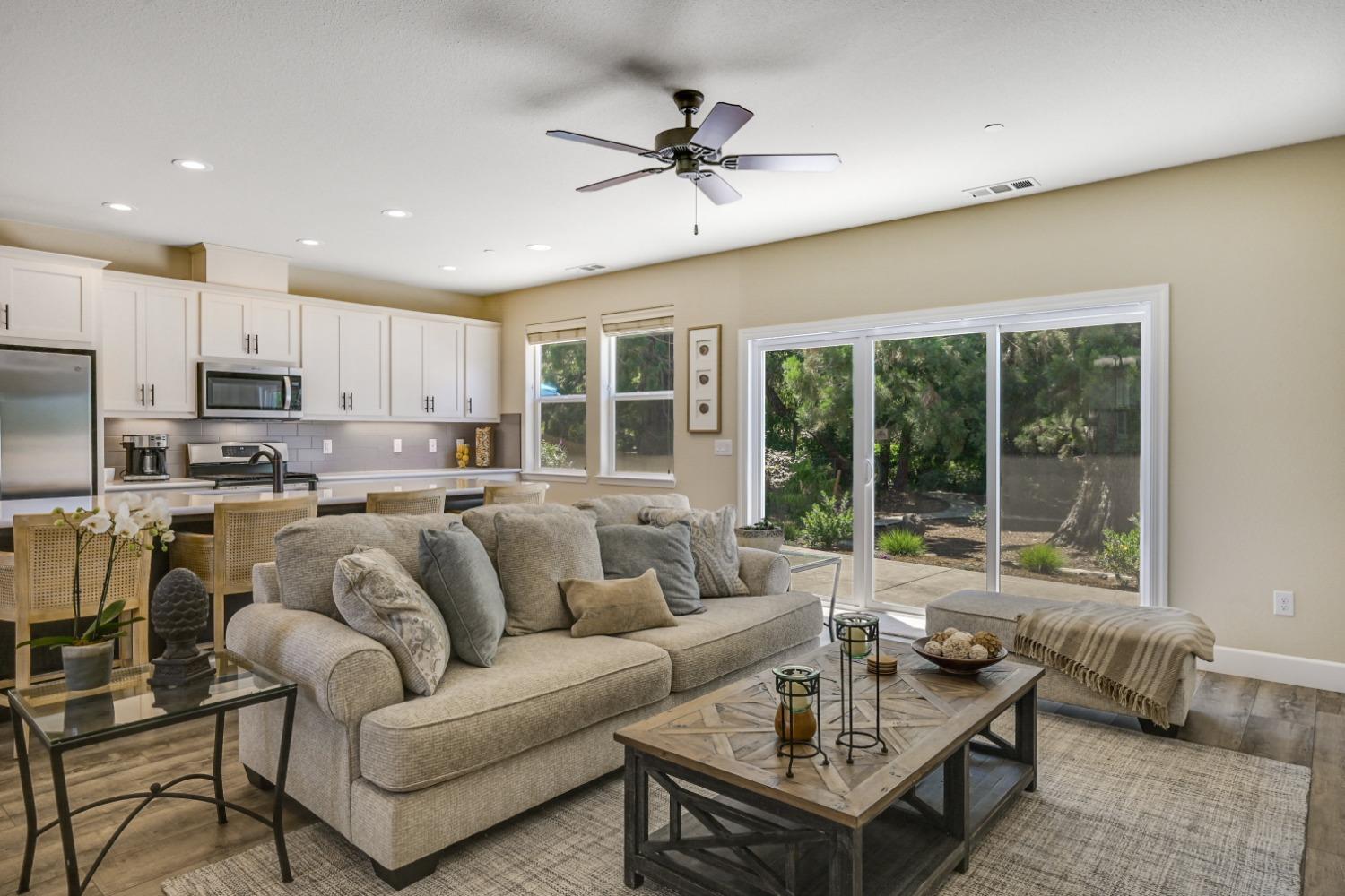 98 Creekside Court