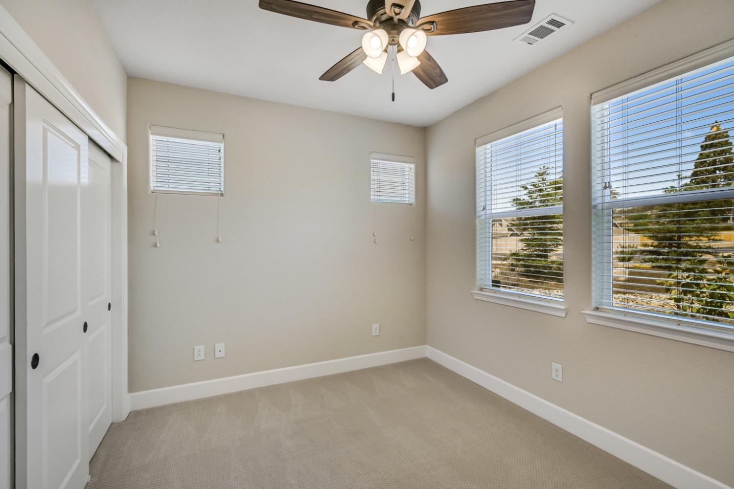98 Creekside Court