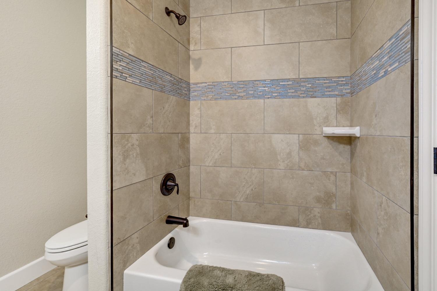 98 Creekside Court