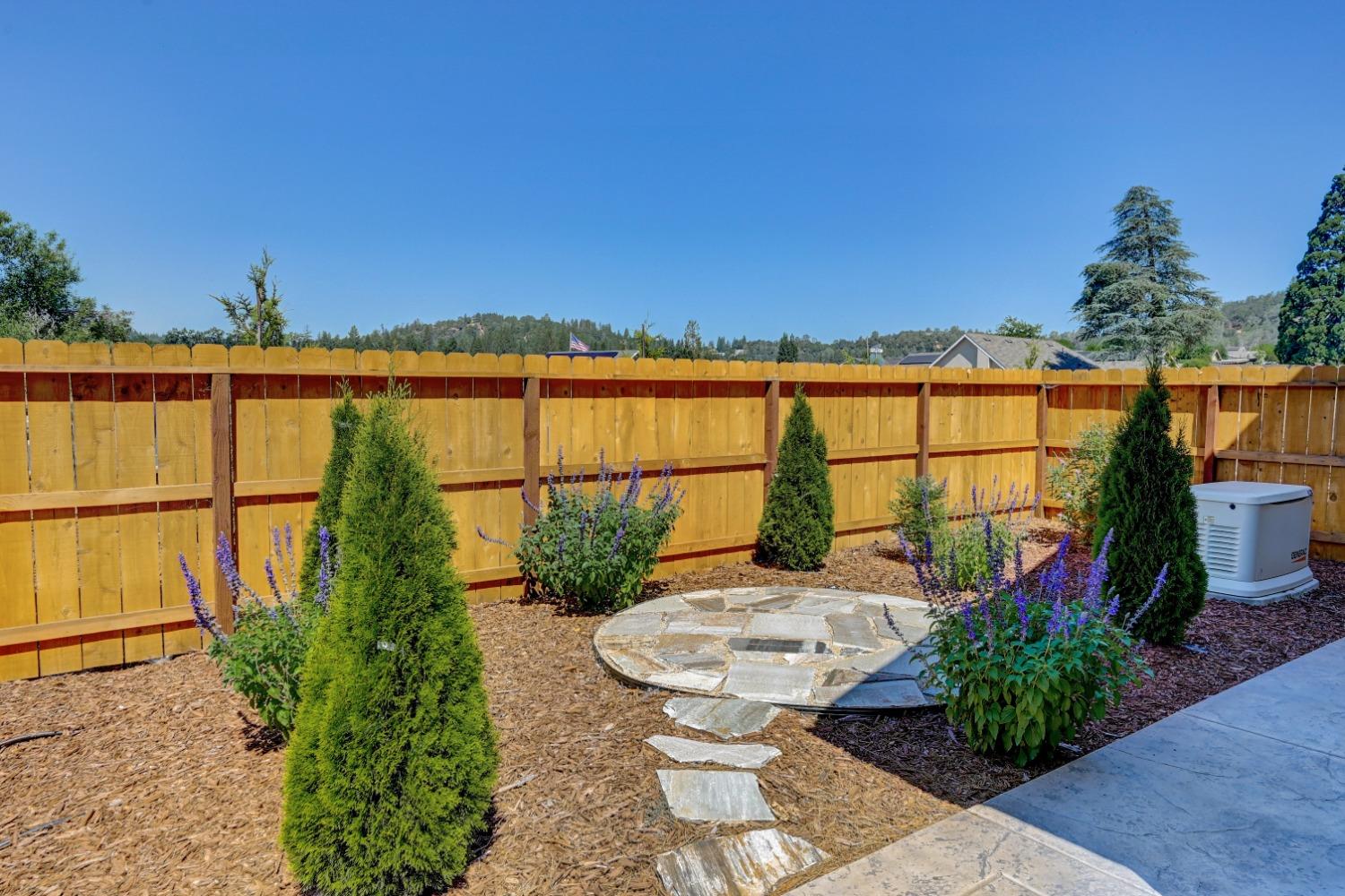 98 Creekside Court