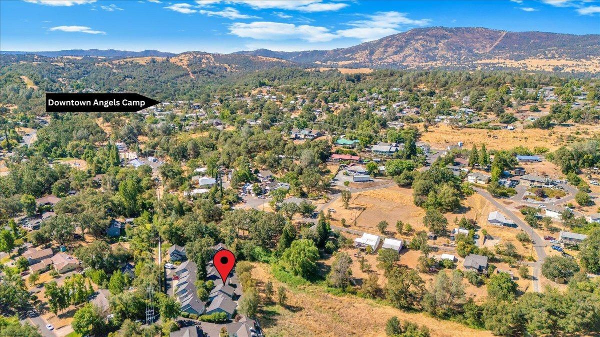 1215 Annalee Drive