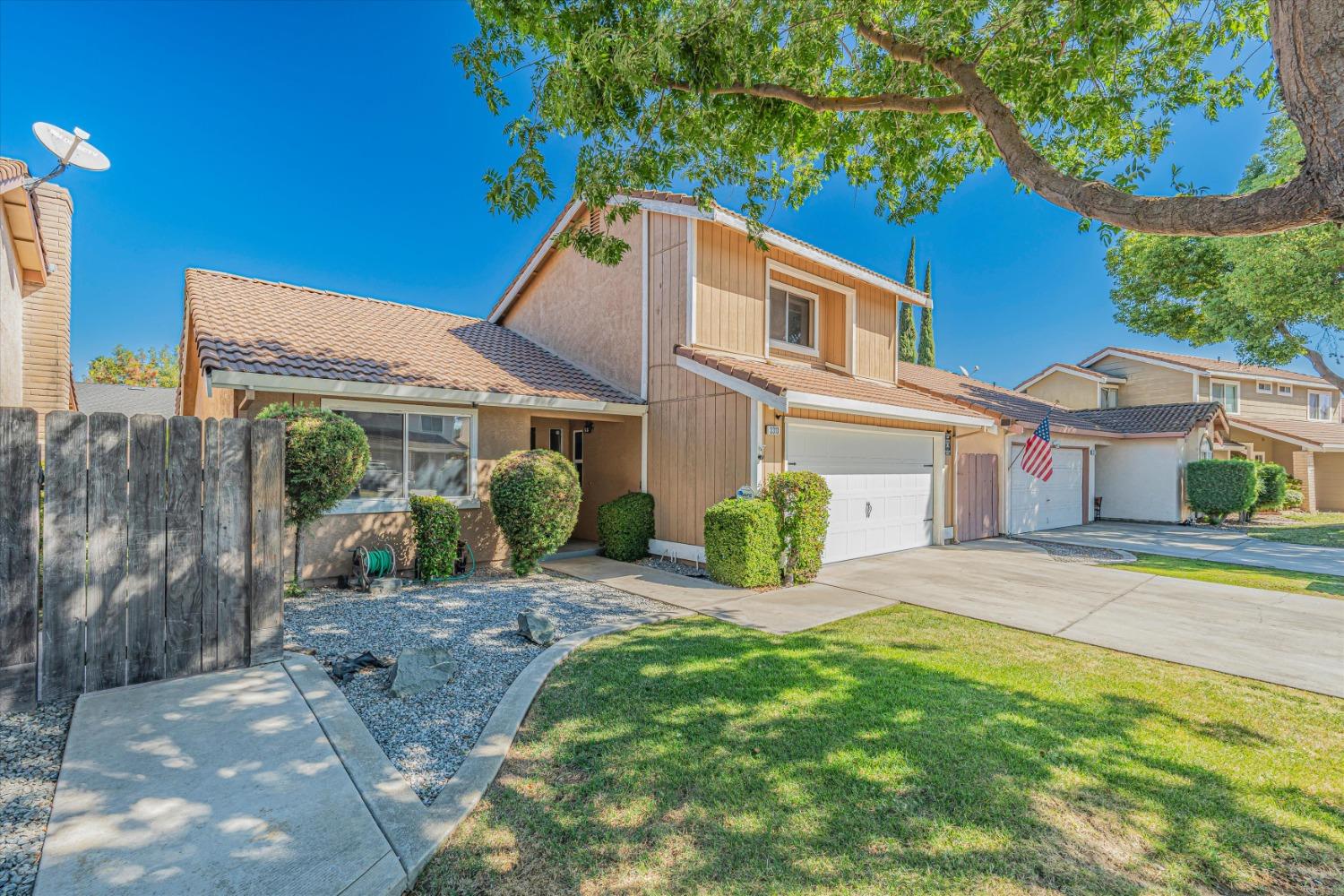 3313 PERISBURG LN
