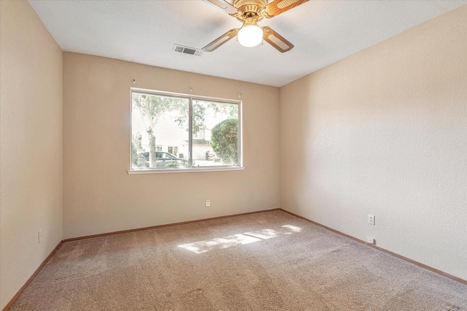 3313 PERISBURG LN