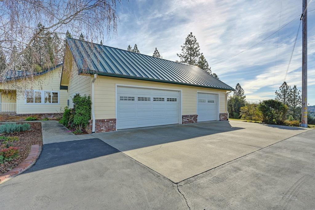 3061 Penobscot Road