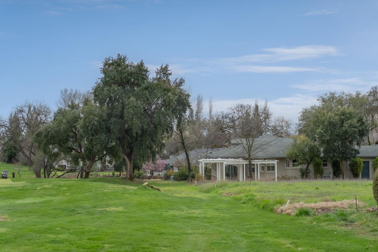 733 Selkirk Ranch Road