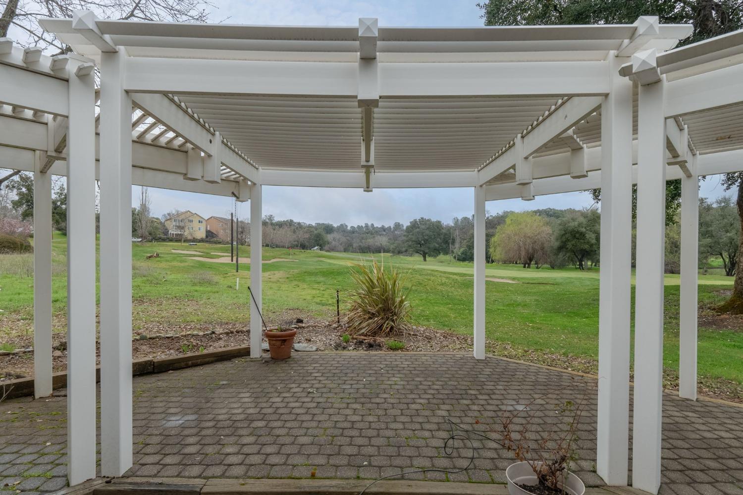 733 Selkirk Ranch Road