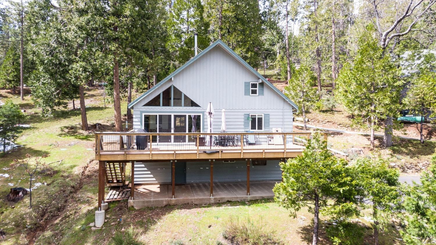 1622 Anna Lee Way