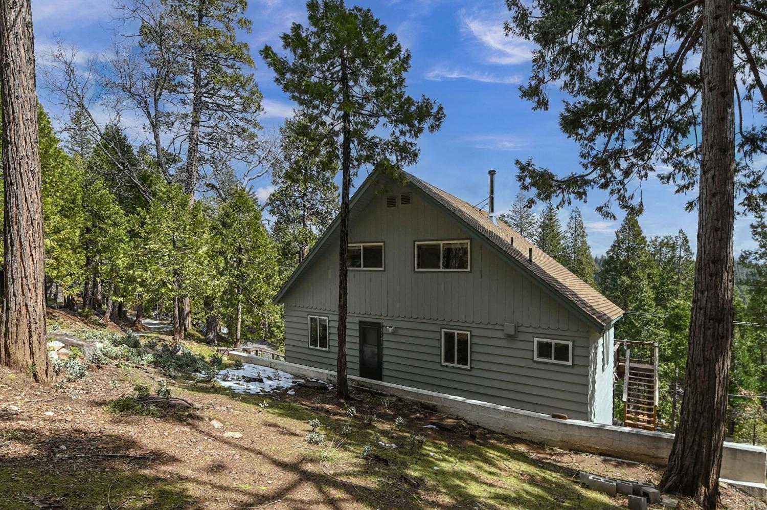 1622 Anna Lee Way