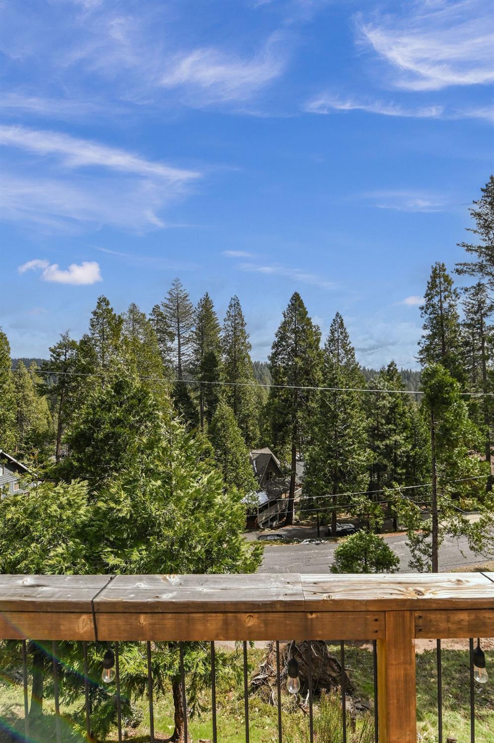1622 Anna Lee Way
