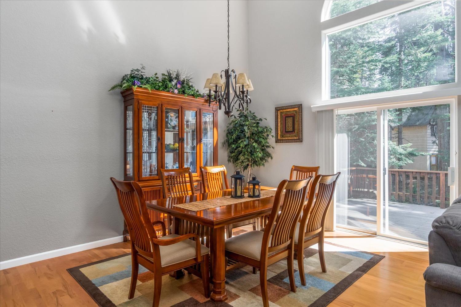 88 Meadowview Court