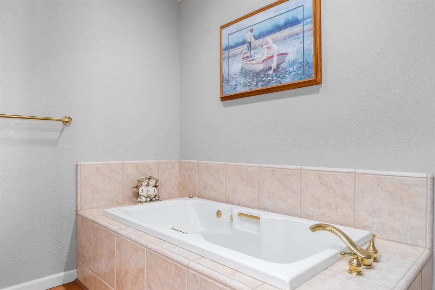 88 Meadowview Court