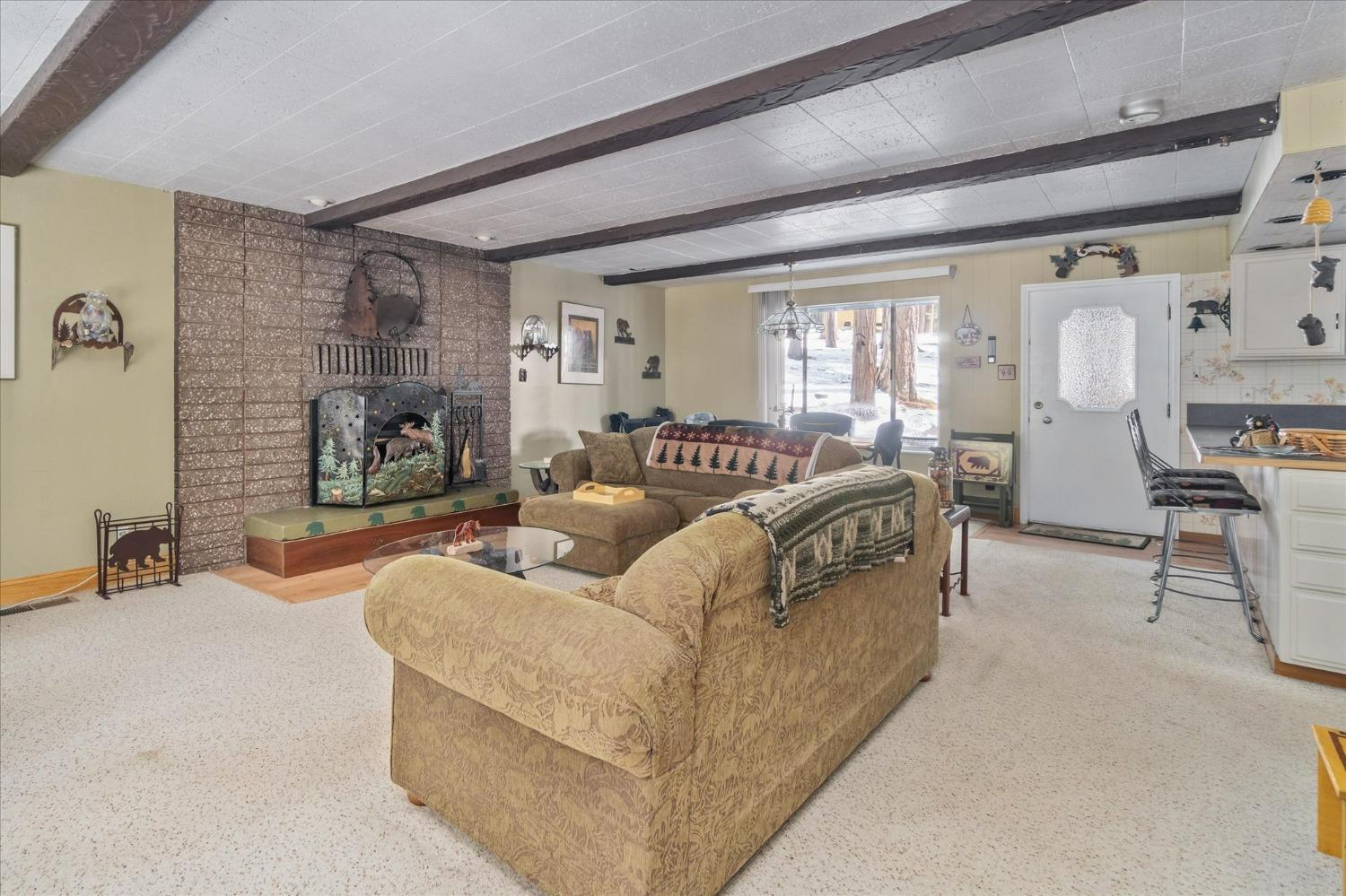 2842 Hangtree Trail