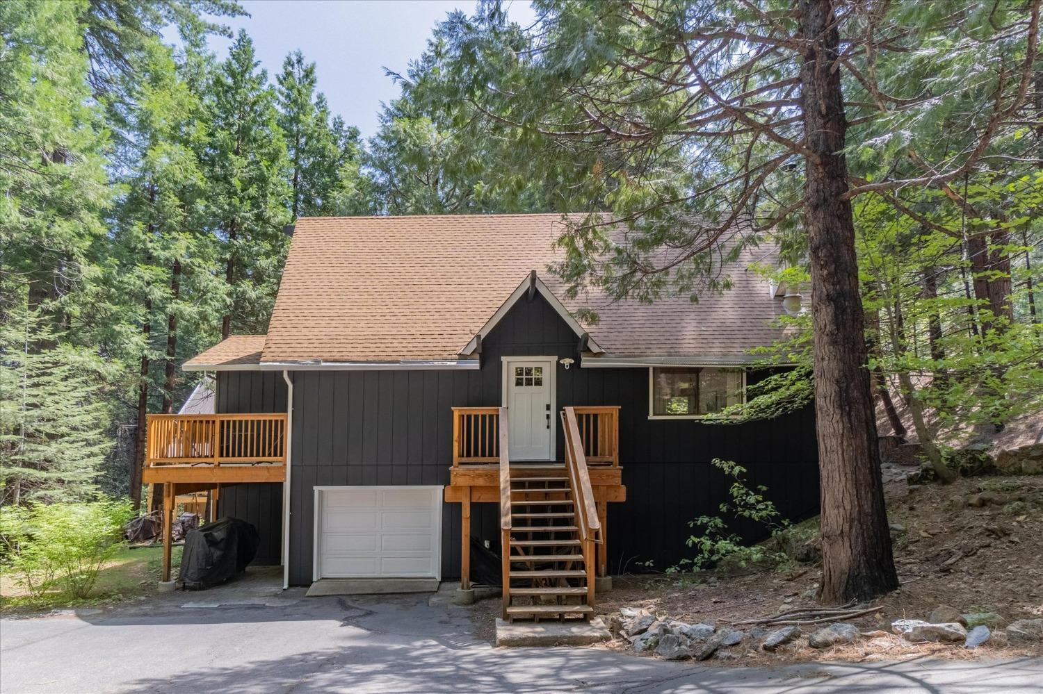 1461 Sierra Parkway
