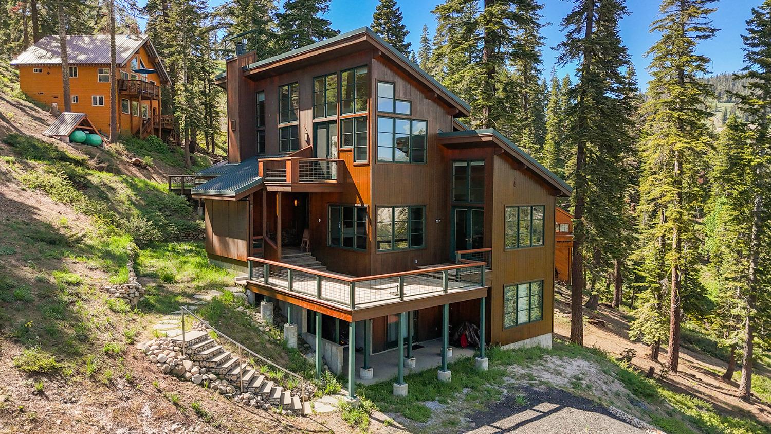 414 Avalanche Road