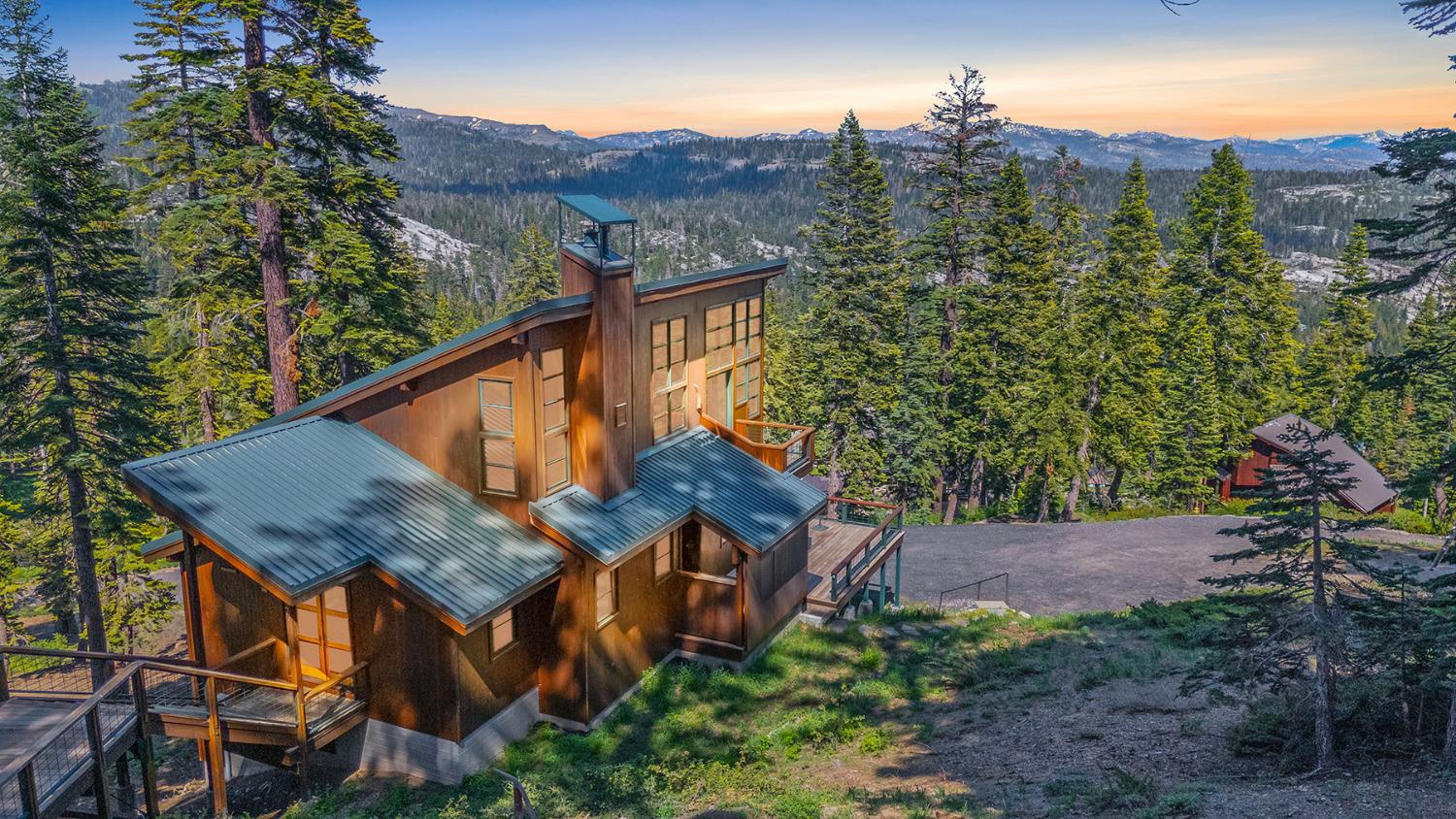 414 Avalanche Road