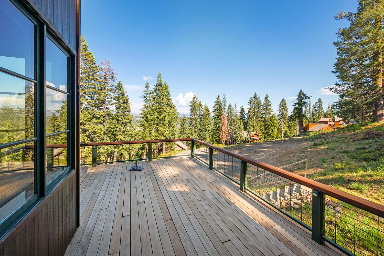 414 Avalanche Road