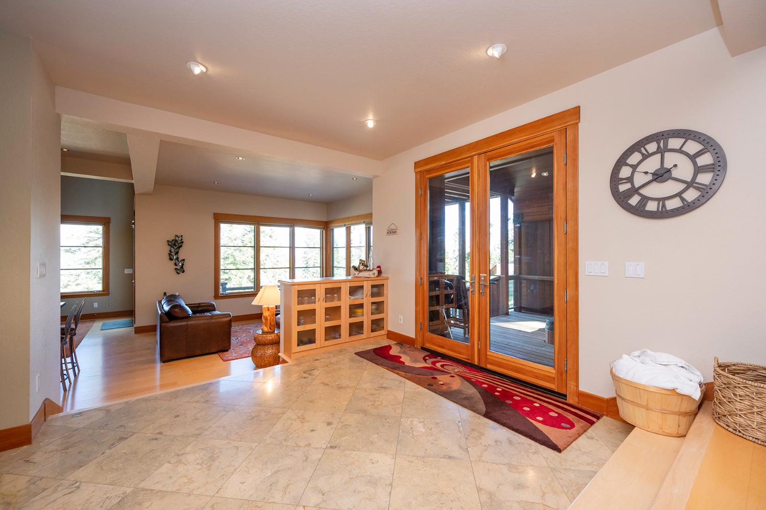 414 Avalanche Road