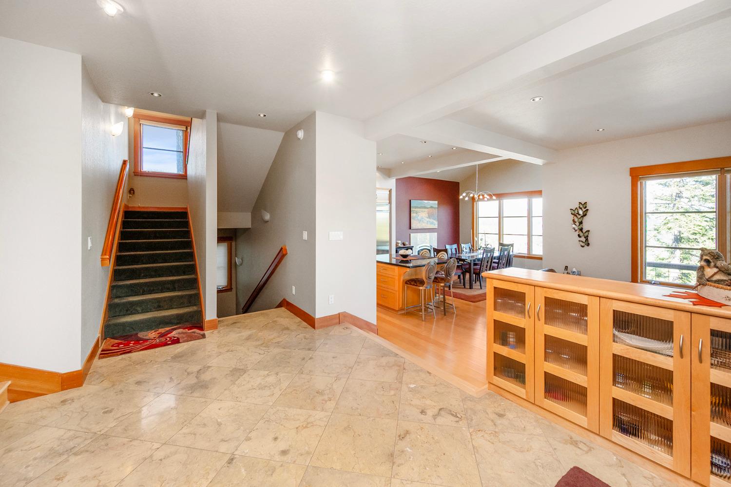 414 Avalanche Road