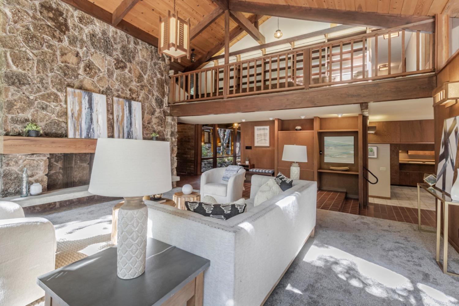 3145 Bandera Drive