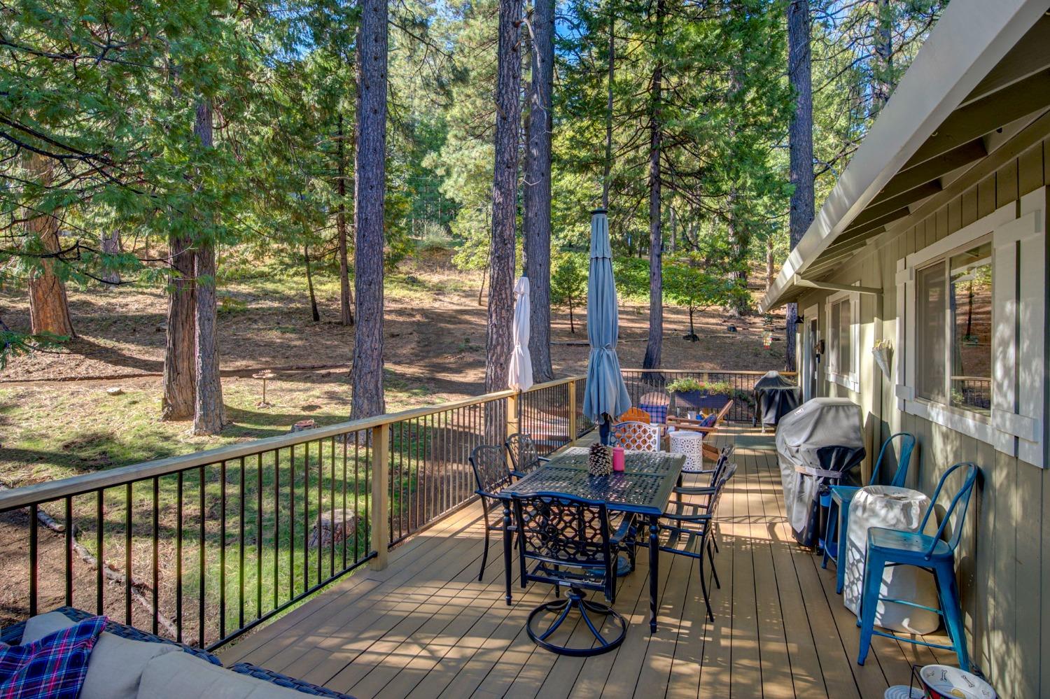2767 Quartz Drive